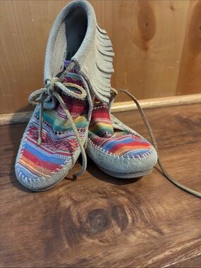 Minnetonka Colorful Southwestern Fringe Moccasin Boots